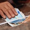 Επιμένουν οι δανειστές για μείωση εθνικής σύνταξης 384 ευρώ