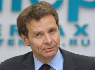 Σενάρια τρόμου εξυφαίνουν οι δανειστές για μισθωτούς και συνταξιούχους