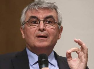 Τσακλόγλου: Η Ελλάδα χρειάζεται την εμπιστοσύνη των ξένων επενδυτών
