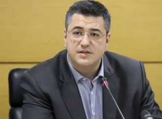 Επίθεση Τζιτζικώστα σε Τσίπρα: Η δημοκρατία δεν είναι γραβάτα να τη φοράς όποτε βολεύει