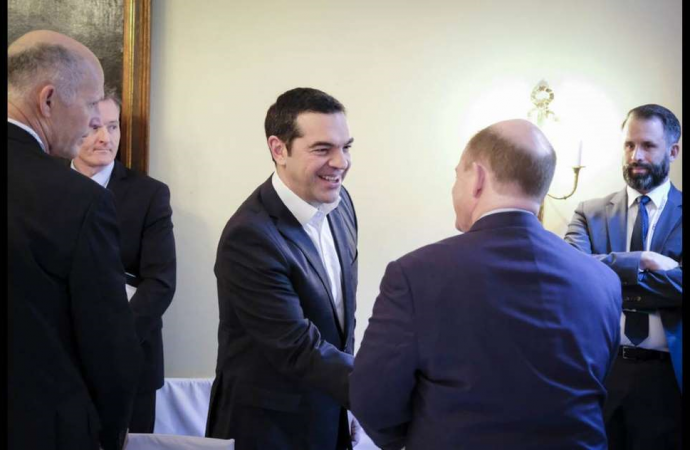 Τσίπρας: Η ιστορία γράφεται με τόλμη αλλά και συμβιβασμούς