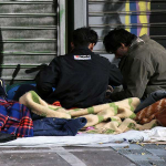 «Αποκέντρωση» των αστέγων