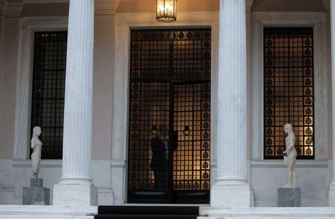 Ταχείς ρυθμοί για τις Πρέσπες