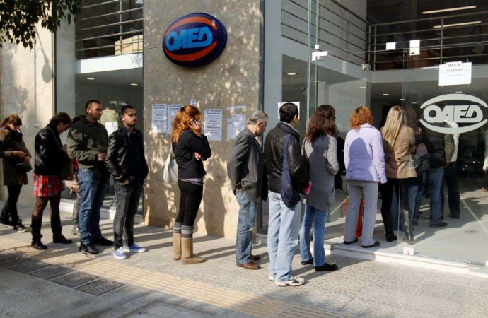 “Amber alert” για 337.907 ανέργους