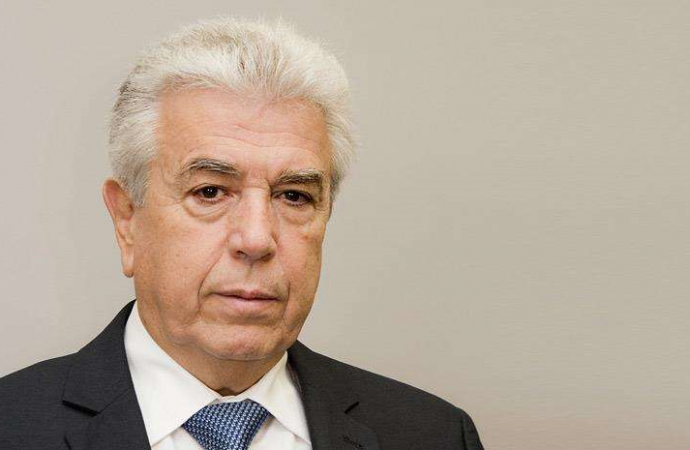 ΔΕΗ: Ζητά αυξήσεις στα τιμολόγια για να βγει στις αγορές
