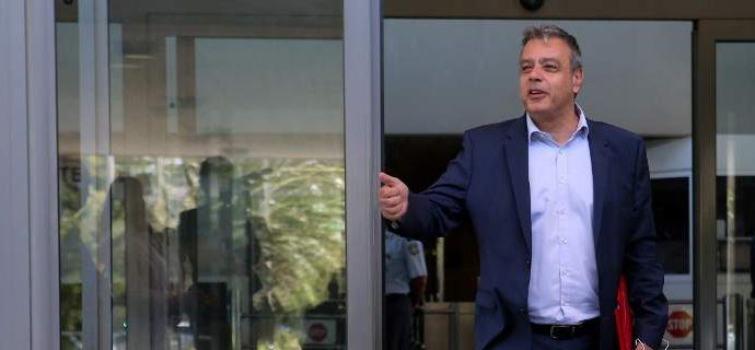 Βερναρδάκης: Μέσα στον Σεπτέμβριο αύξηση κατώτατου μισθού και συλλογικές συμβάσεις
