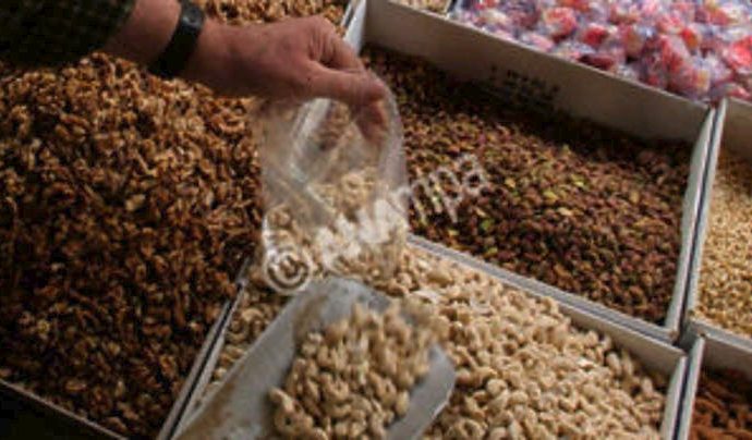 Οι ξηροί καρποί βοηθάνε στην επιβίωση από καρκίνο του εντέρου