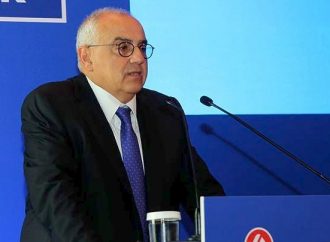 Οικονομικό Φόρουμ Δελφών: “Φως στο τούνελ” βλέπει ο πρόεδρος της ΕΕΤ, Ν.Καραμούζης