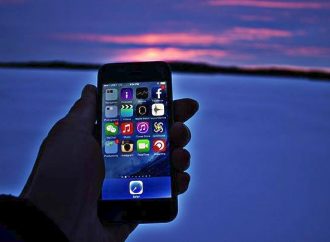 MWC: Στα 5,9 δισ. οι συνδρομητές της κινητής τηλεφωνίας παγκοσμίως έως το 2025
