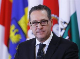 Αυστρία: Μήνυση της δημόσιας τηλεόρασης κατά του αντικαγκελαρίου