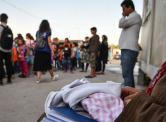 Χίος: Γονείς έστειλαν εξώδικο για να μην πηγαίνουν τα προσφυγόπουλα μαζί με τα παιδιά τους στο σχολείο