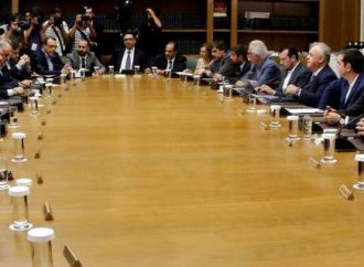 Τσίπρας στο υπουργικό: Κλείνει ο κύκλος μειώσεων και περικοπών