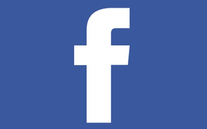 «Έπεσε» το Facebook