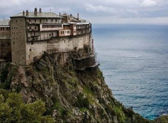 «Όχι» του Αγίου Όρους στη Συμφωνία των Πρεσπών, ζητάει την προκήρυξη δημοψηφίσματος