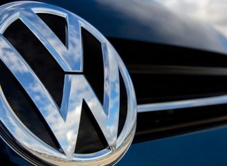 Γερμανία: Η VW θα πληρώσει πρόστιμο 1 δισ. για το σκάνδαλο των ντιζελοκινητήρων
