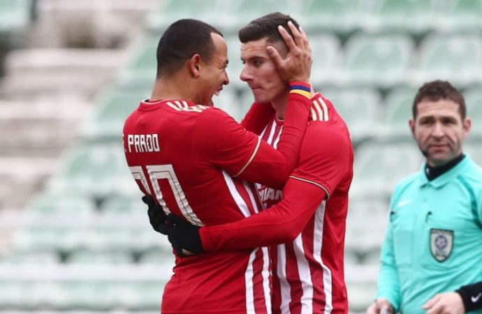 Αμετανόητος ο Α.Τσίπρας θέλει τώρα να εκβιάσει την Ευρώπη με πρόωρες εκλογές στην Ελλάδα. Είχε προηγηθεί ο Ε.Τσακαλώτος.