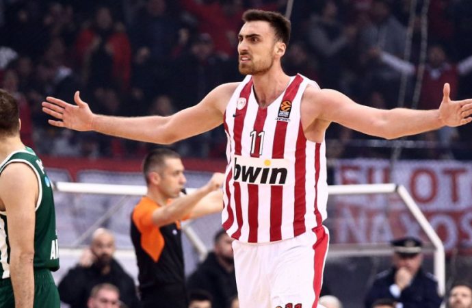 Euroleague: Ο απίστευτος Μιλουτίνοφ «οργίασε» και ο Ολυμπιακός έκανε «πάρτι»