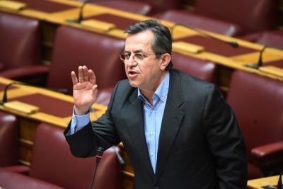 «Έχουμε το «όπλο» της παραίτησης για να μπλοκάρουμε τη Συμφωνία! Δηλώσεις του Νίκου Νικολόπουλου πριν ανέβει στο βήμα της Βουλής