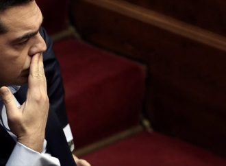 «Ξαναζεσταίνουν» σενάρια ανακατατάξεων στο πολιτικό σκηνικό
