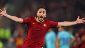 Ποδόσφαιρο: Στους 50 κορυφαίους της UEFA για το 2018 ο Μανωλάς!