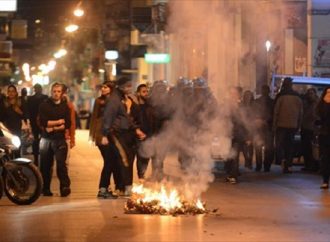 Πολυτεχνείο: Χάος, πετροπόλεμος και μολότοφ στους δρόμους της Πάτρας