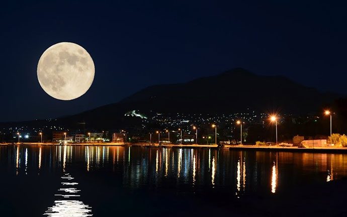 Σειρά εκδηλώσεων για την Πανσέληνο του Αυγούστου σε ολόκληρη την Κρήτη