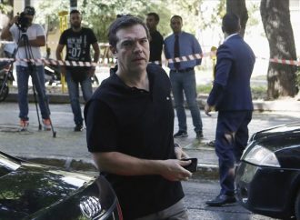 Στο ΚΕΠΙΧ της πυροσβεστικής ο Τσίπρας