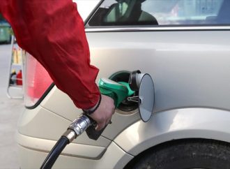 Συνολική πολιτική λύση για την αγορά καυσίμων εξετάζει η κυβέρνηση