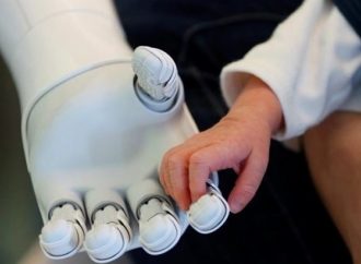 Τα ρομπότ πιθανή απειλή για τα παιδιά στο μέλλον