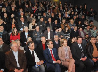 Πλήθος κόσμου στην παρουσίαση προγράμματος του συνδυασμού «ΝΕΑ ΠΑΤΡΑ» του ΝΙΚΟΥ ΝΙΚΟΛΟΠΟΥΛΟΥ