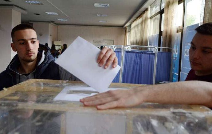 Ευρωεκλογές 2019: Ανατροπή με νέα δημοσκόπηση – Ποια η διαφορά ΝΔ και ΣΥΡΙΖΑ