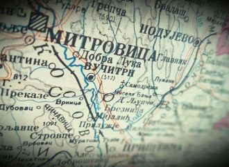 «H EE παίζει με τη φωτιά στα Βαλκάνια»