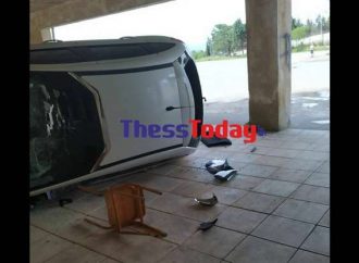 Η γειτονιά του τρόμου στον Εύοσμο: Γιατί αναποδογύρισαν τα αυτοκίνητα σε πυλωτή;