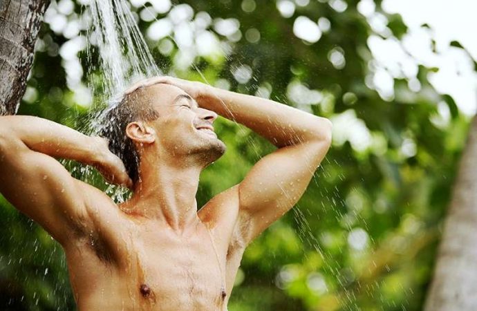 Τι παθαίνει το σώμα εάν δεν κάνεις ντους για 2 ημέρες