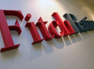 Fitch: Αναβάθμισε την Ελλάδα σε “ΒΒ” από “ΒΒ-“, με θετικό outlook