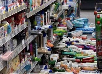 Σεισμός στην Κυλλήνη: Ζημιές σε σπίτια και σούπερ μάρκετ – Ανήσυχοι οι κάτοικοι
