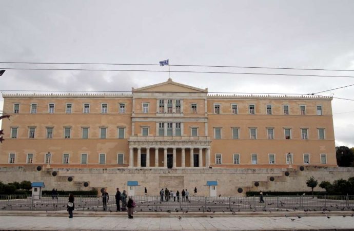Θρίλερ με το άνοιγμα της Βουλής την επόμενη βδομάδα