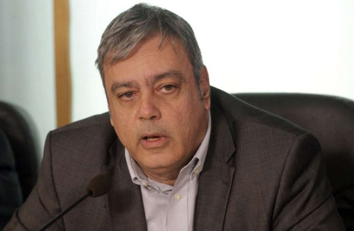 Βερναρδάκης στην “αντεπίθεση”: Είναι δυνατόν να μη γνώριζε ο Τσίπρας;