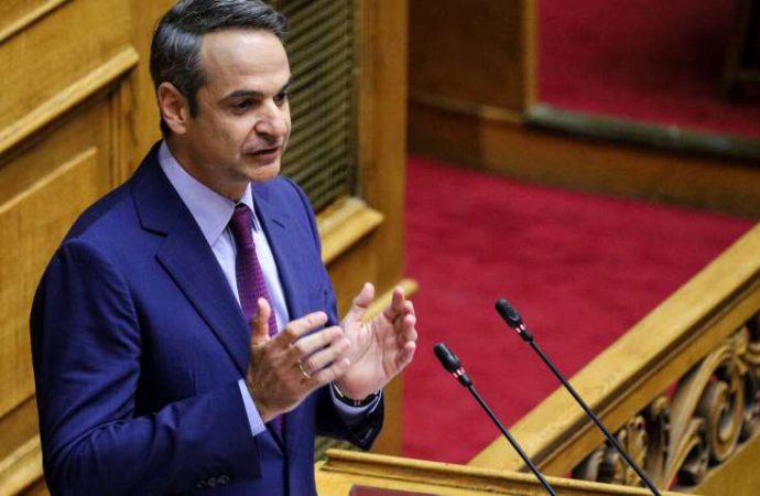 Ο Μητσοτάκης «κρεμάει» τον Κεφαλογιάννη για τη fake φωτογραφία με τον πατέρα του Τσίπρα
