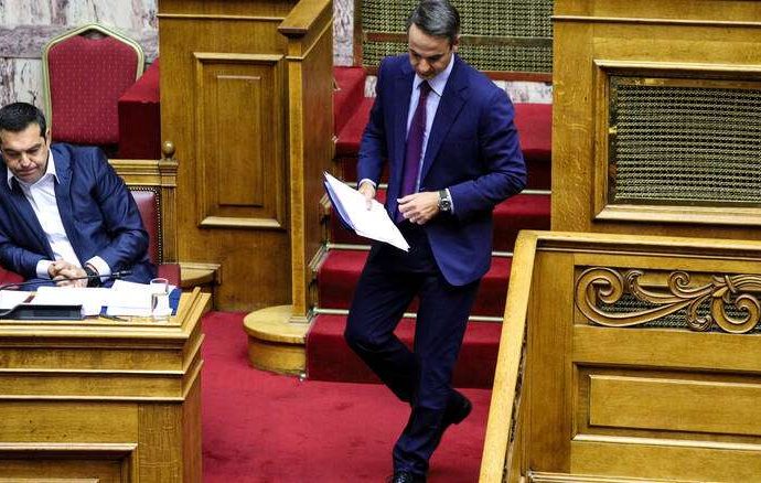 Τσίπρας και Μητσοτάκης «σφάζονται» για την επόμενη ημέρα