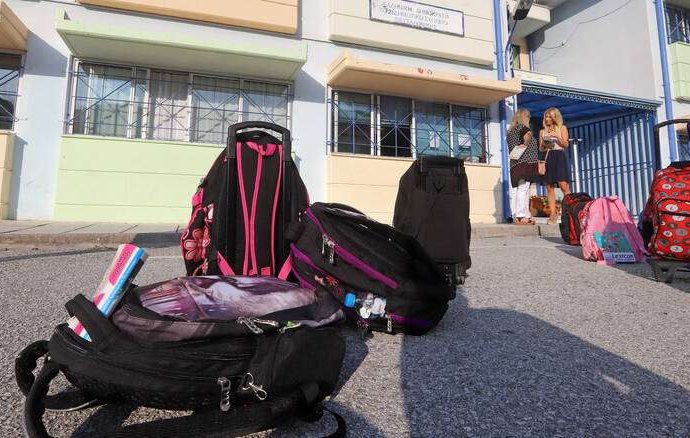Θεσσαλονίκη: Μαθητές λυκείου έκαναν ληστείες «για να νιώθουν σπουδαίοι»