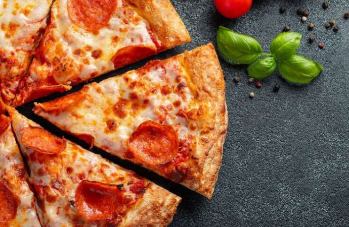 Πίτσα για πρωινό: Γιατί είναι πιο υγιεινή επιλογή από τα δημητριακά, σύμφωνα με τους διατροφολόγους