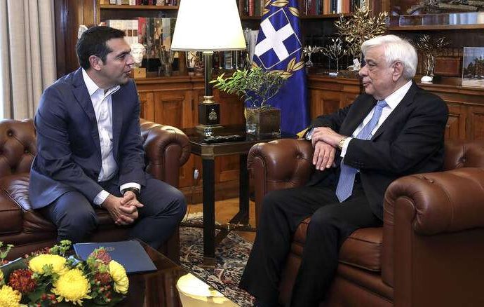 Αλλαγές στη Δικαιοσύνη: Επιμένει το Μαξίμου, το «βάρος» στον Παυλόπουλο