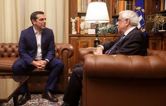 “Όχι” από Παυλόπουλο σε αλλαγές Τσίπρα στη Δικαιοσύνη