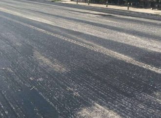 «Λίφτινγκ» στις περιοχές της Ανατολικής Αττικής – Φτιάχνονται δρόμοι, πεζοδρόμια, πινακίδες
