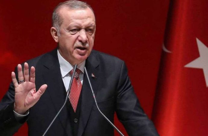 Το τερμάτισε ο Ερντογάν για τις γεωτρήσεις: «Θα μας συλλάβετε; Θα γλείφετε μόνο την παλάμη σας»