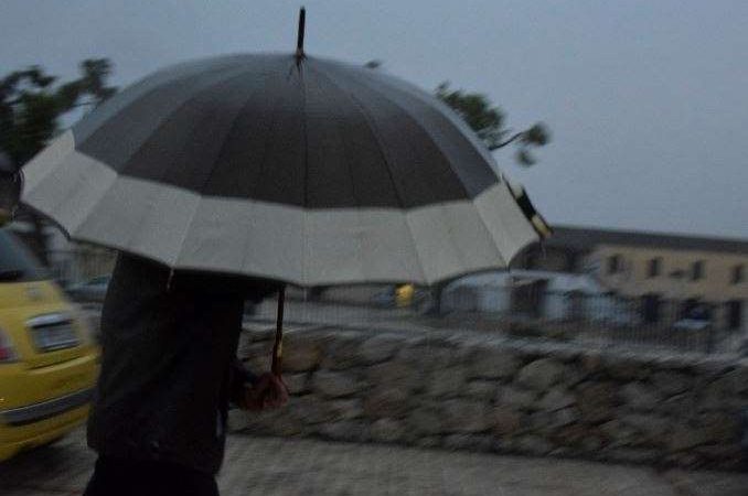 ΕΜΥ: Έρχονται βροχές και χαλαζοπτώσεις στη Βόρεια Ελλάδα