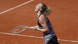 «Βόμβα» στο Roland Garros: Η Σινιάκοβα «πέταξε έξω» την Οσάκα