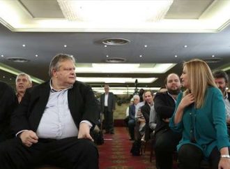 Ικανοποίηση στον ΣΥΡΙΖΑ για την απομάκρυνση Βενιζέλου από το ΚΙΝΑΛ