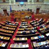 “Μπουρλότο” στη Βουλή – Νομοθετούν μέχρι τελευταία στιγμή